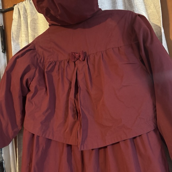 Rothschild Burgundy Hooded Long Puffer Coat Bows Velvet Girls (16)/Women's XS–S - Picture 9 of 9